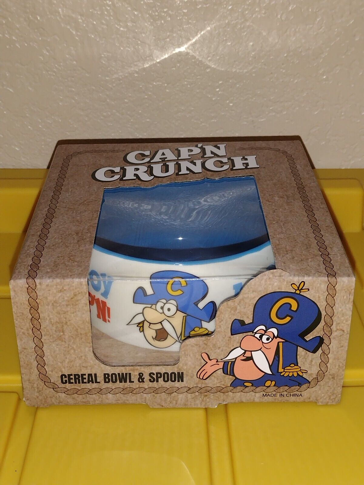 CAP'N CRUNCH CEREAL BOWL & SPOON CAPTAIN CRUNCH CERAMIC CEREAL BOWL NEW