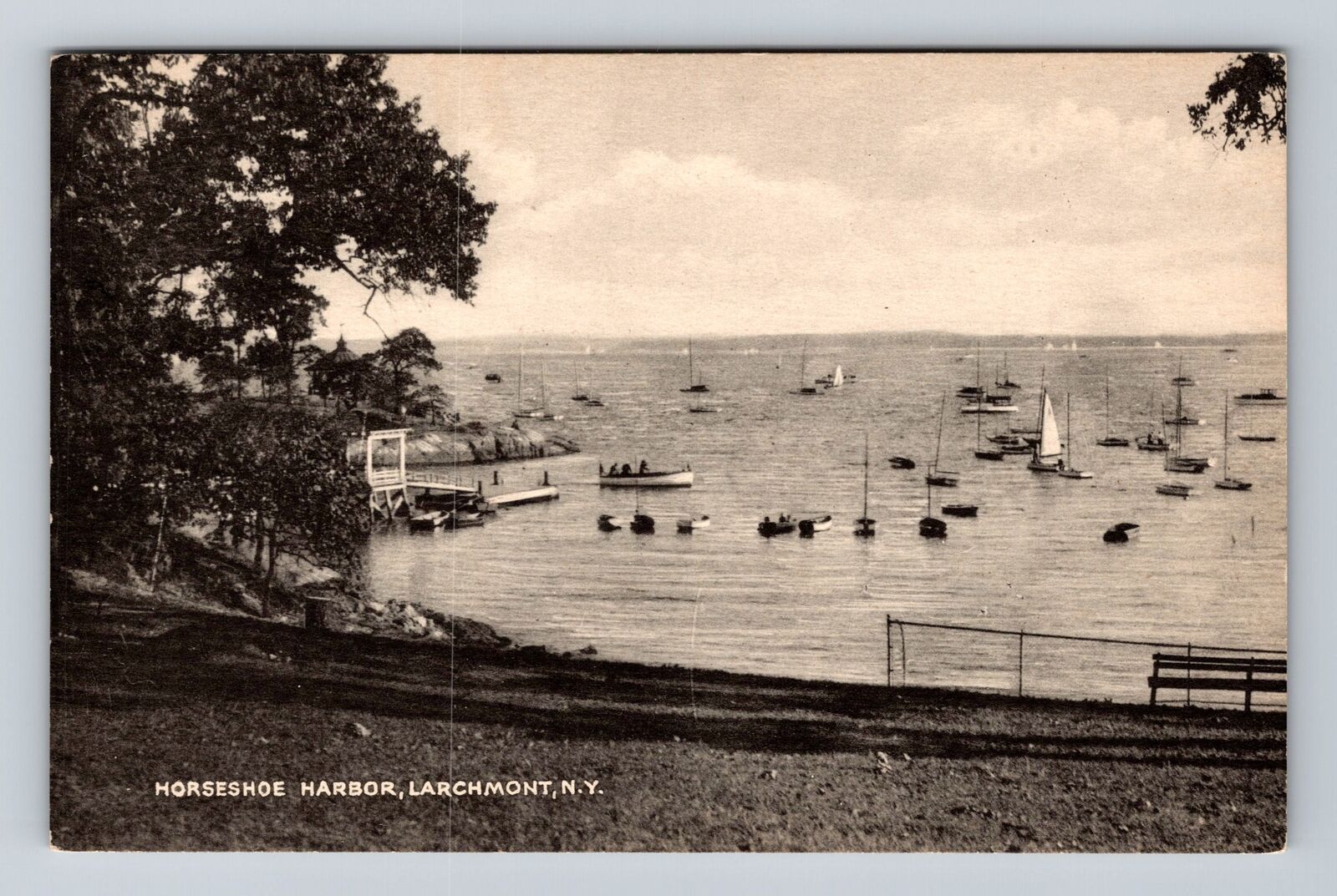 Larchmont NY-New York, Horseshoe Harbor, Antique Souvenir Vintage Postcard