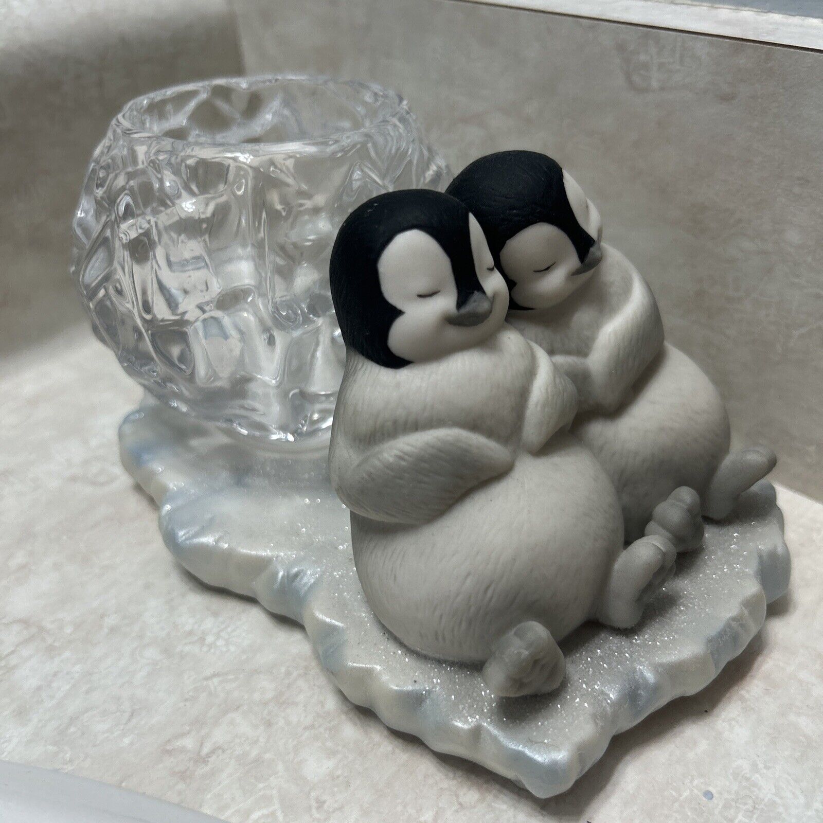 PartyLite Cuddling Penguin Polar Pals Ceramic Tea Light Candle Holder