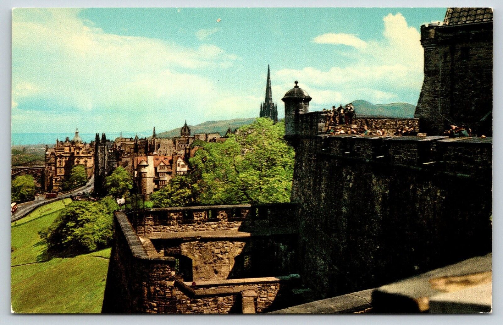 Edinburgh Castle Scotland Postcard Chrome Unposted #2044