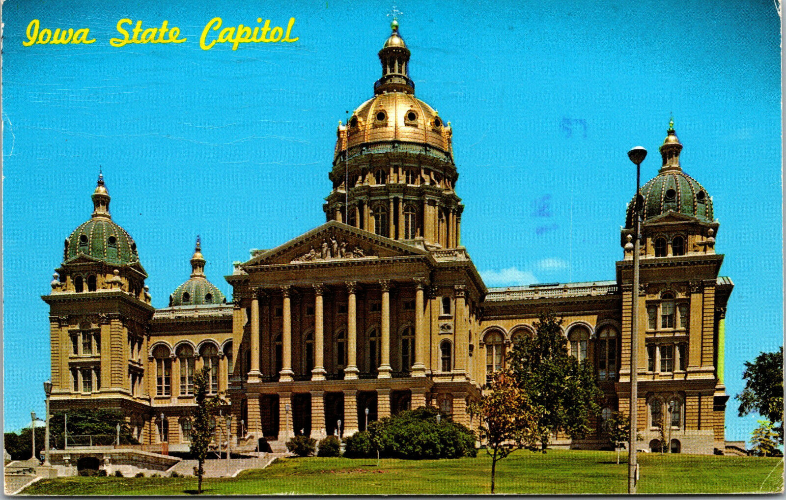 Vtg 1980s Iowa State Capitol Des Moines Iowa IA Chrome Postcard