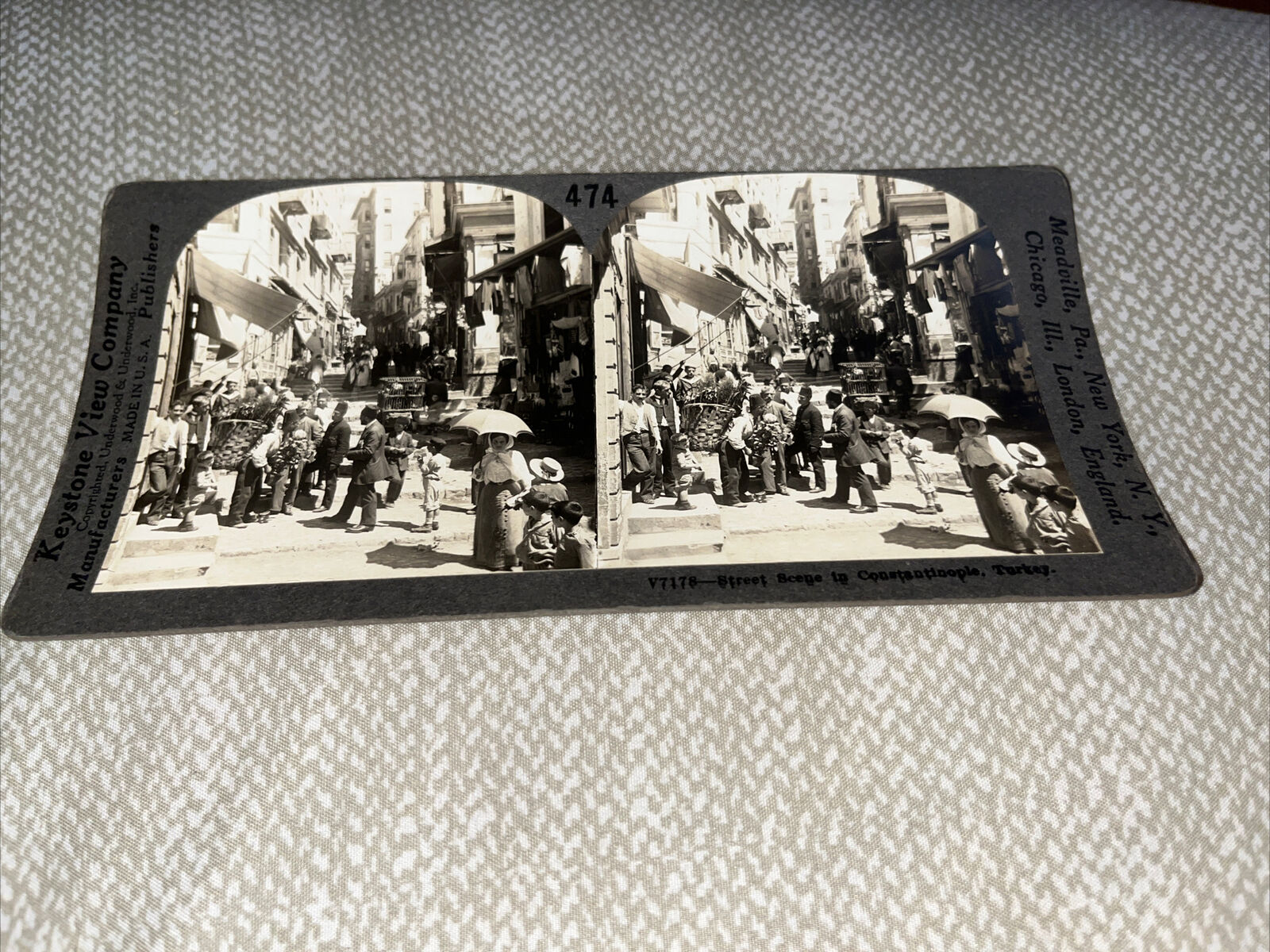 Antique Stereoview Card Photo: Street Scene in Constantinople Turkey Market 474