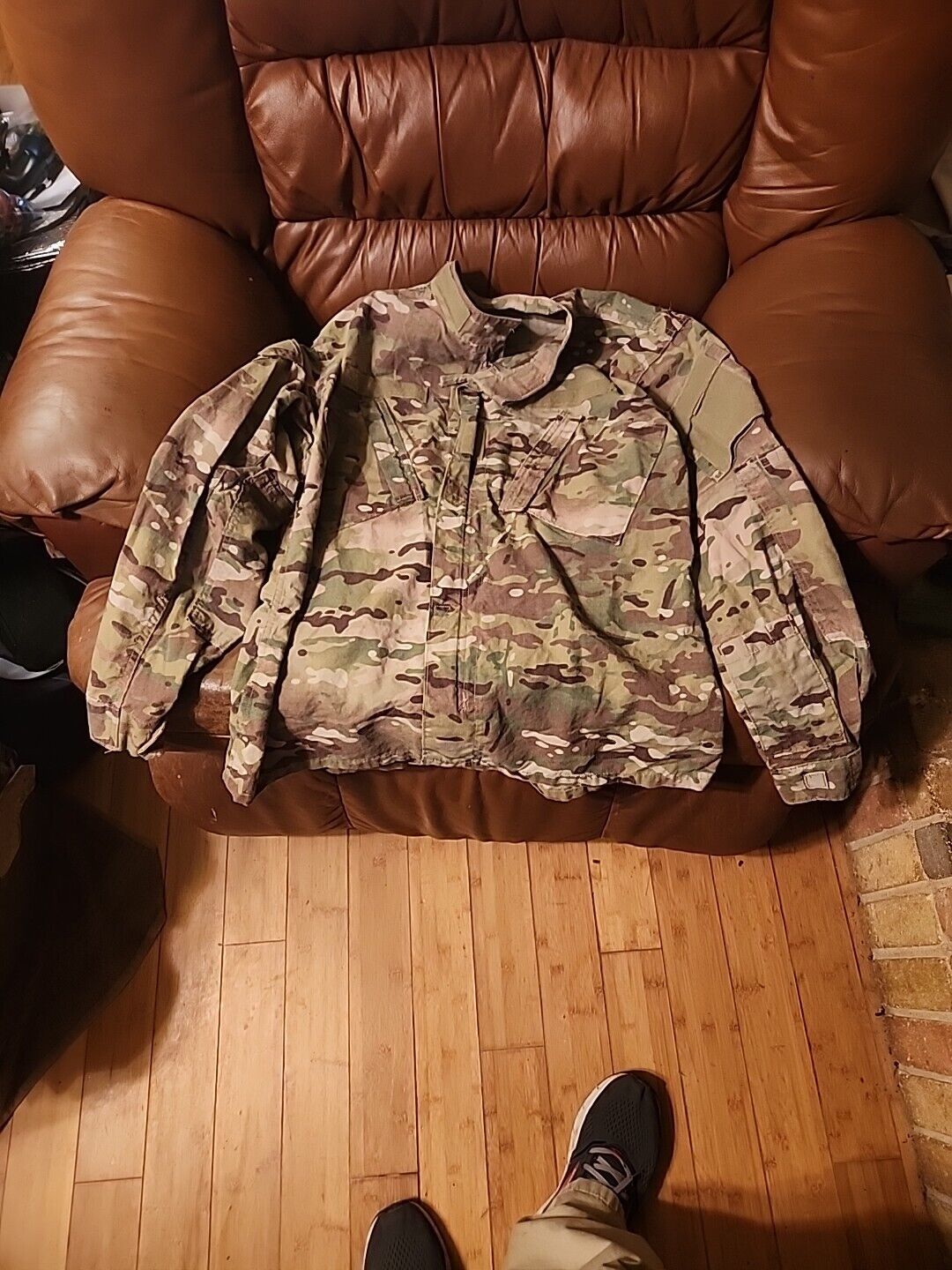 US Military Multicam Coat Combat Uniform Shirt Medium Regular EUC Older Style