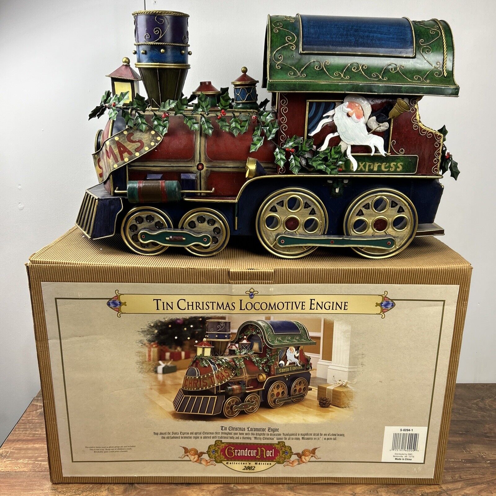 Grandeur Noel Tin Christmas Locomotive Engine Collectors Edition Train w/ Box