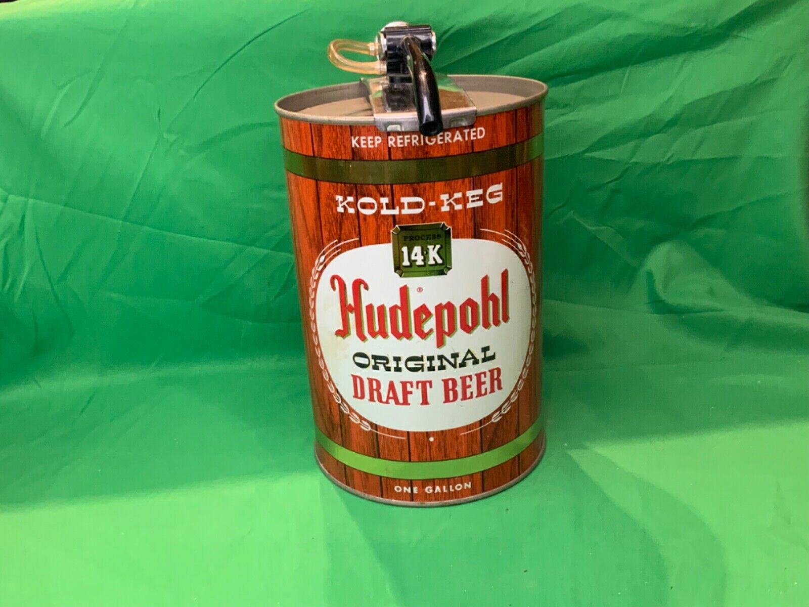 1960s Very Rare Vintage Hudepohl 1 Gallon Kold-Keg can With Original Tap