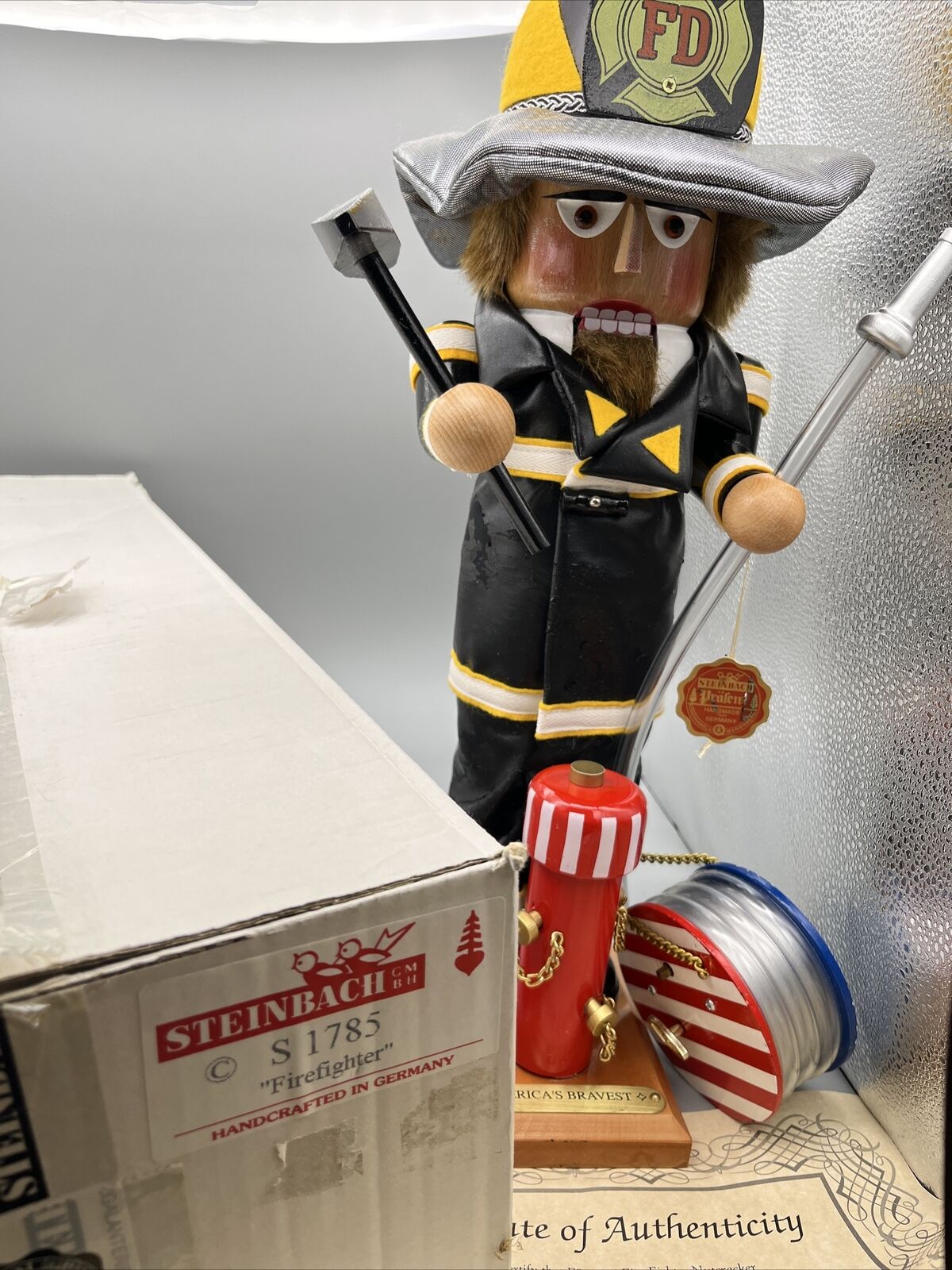 Steinbach America's Bravest Firefighter Fireman Nutcracker S1785 musical Box LE