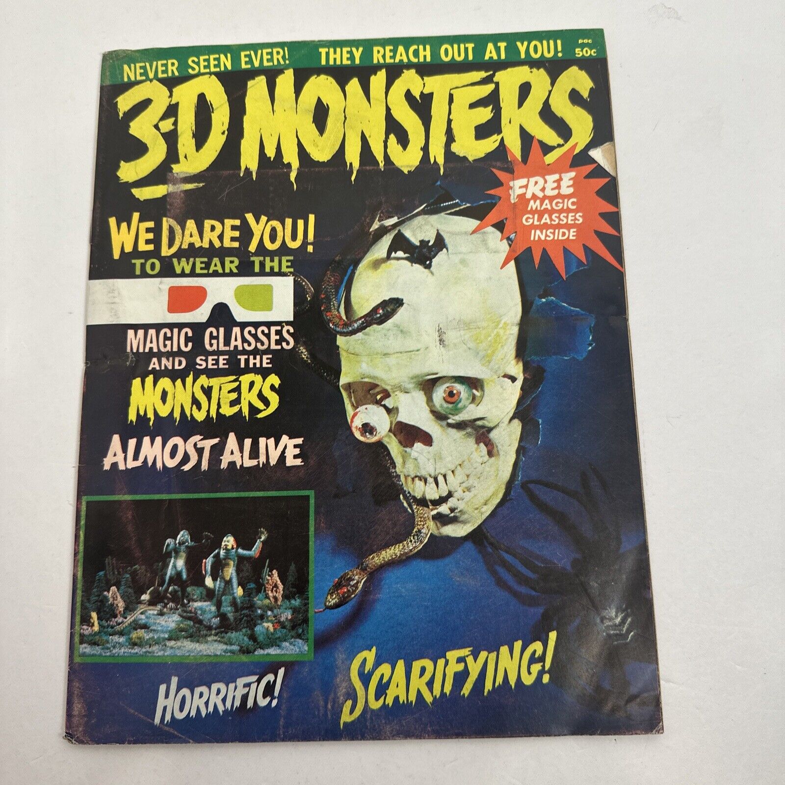 1964 3-D MONSTERS MAGAZINE #1 WITH 3-D GLASSES ATTACHED VG