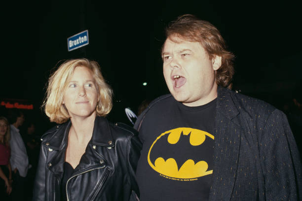Comedian Louie Anderson Wearing A Black T-Shirt With The Batman Sy- Old Photo