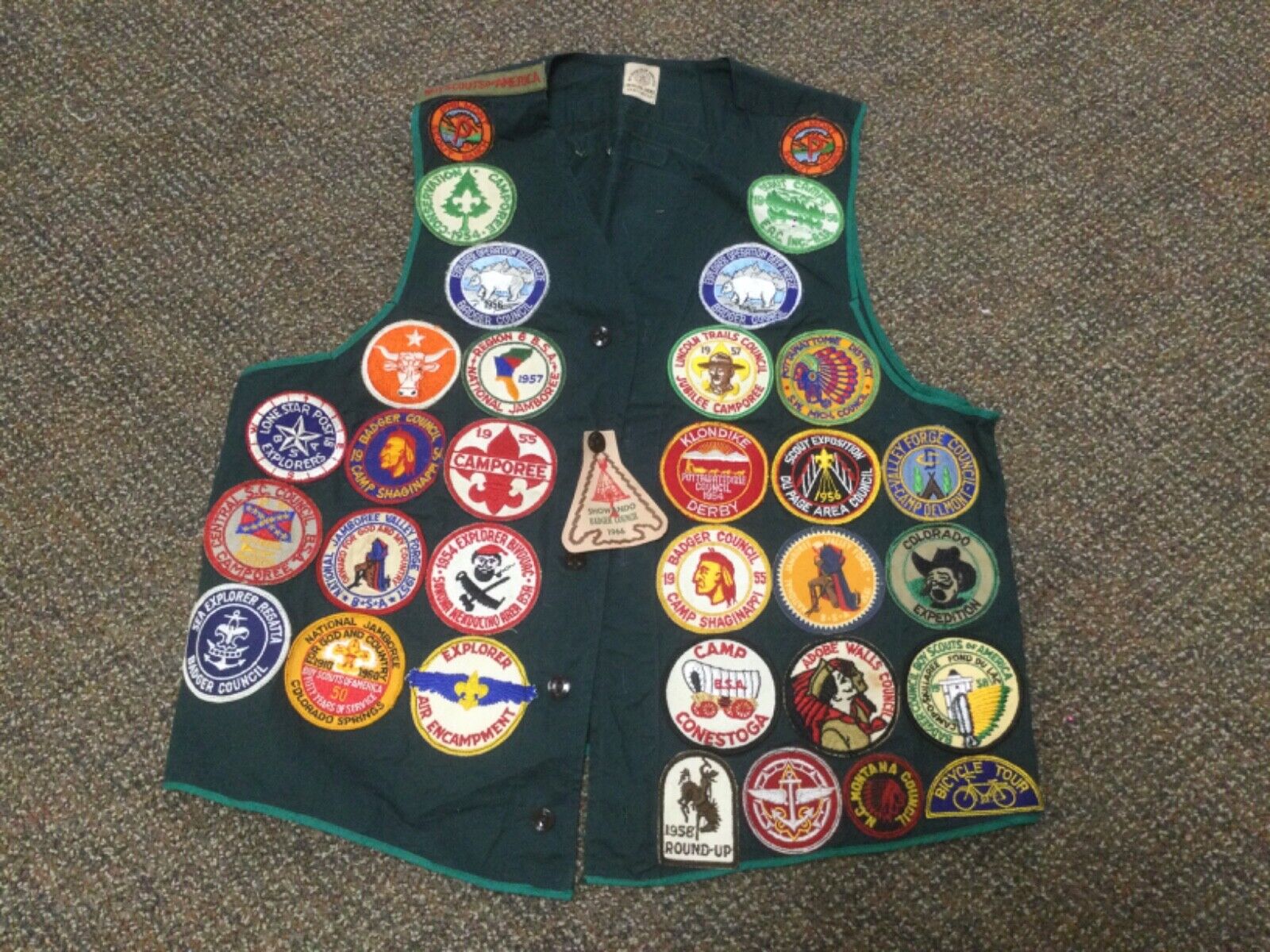 Vintage 1950s BSA Loaded Green Official SZ L  Vest/Shirt  with 42 patches