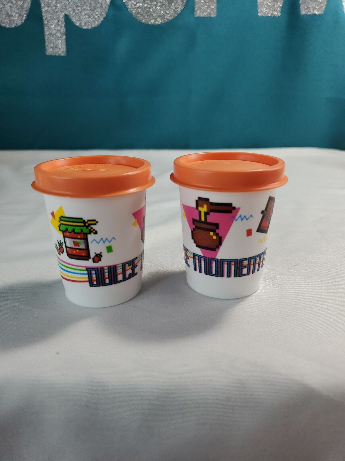 Tupperware Mini cups midgets Set of 2 New 2oz Spanish New 