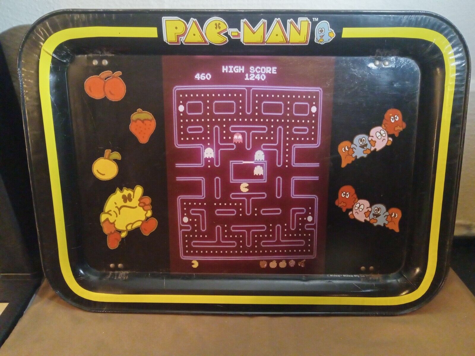 VTG Pac Man Video Game Folding Metal Tray 1980\'s