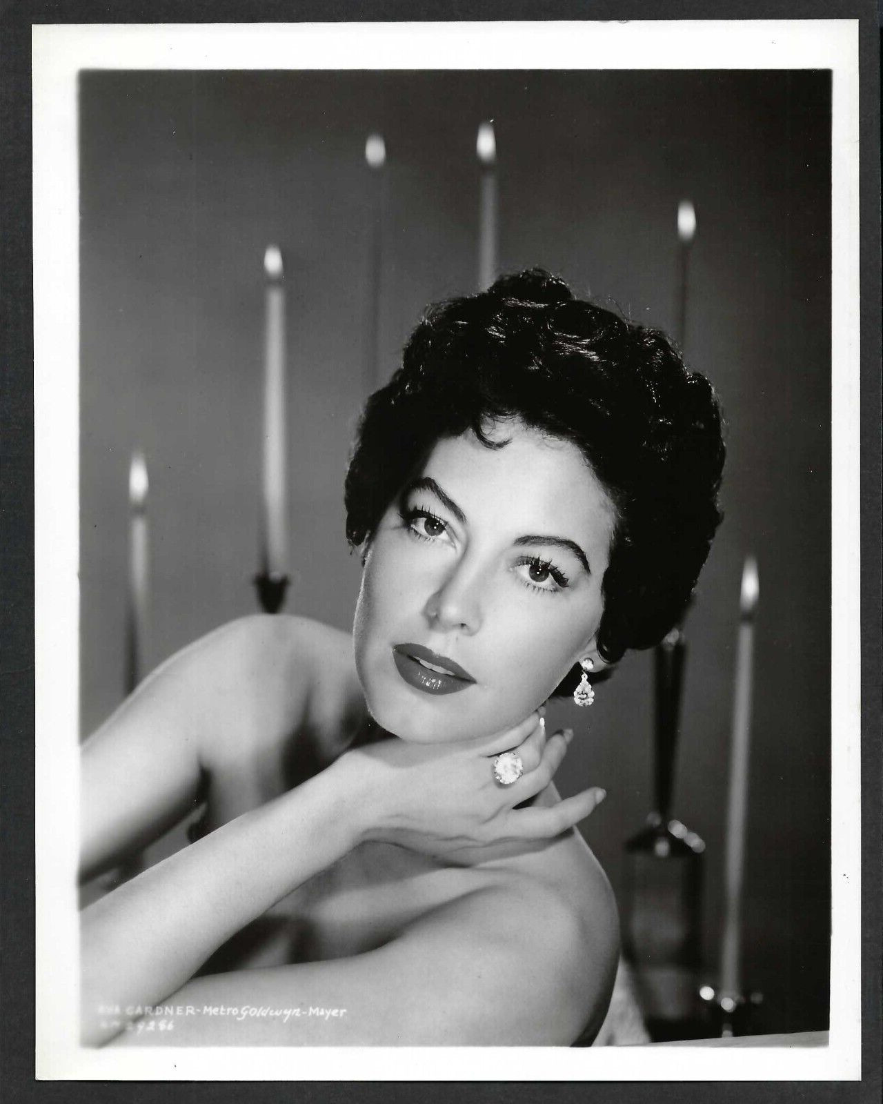 AVA GARDNER ACTRESS BEAUTIFUL PORTRAIT VINTAGE MGM ORIGINAL PHOTO