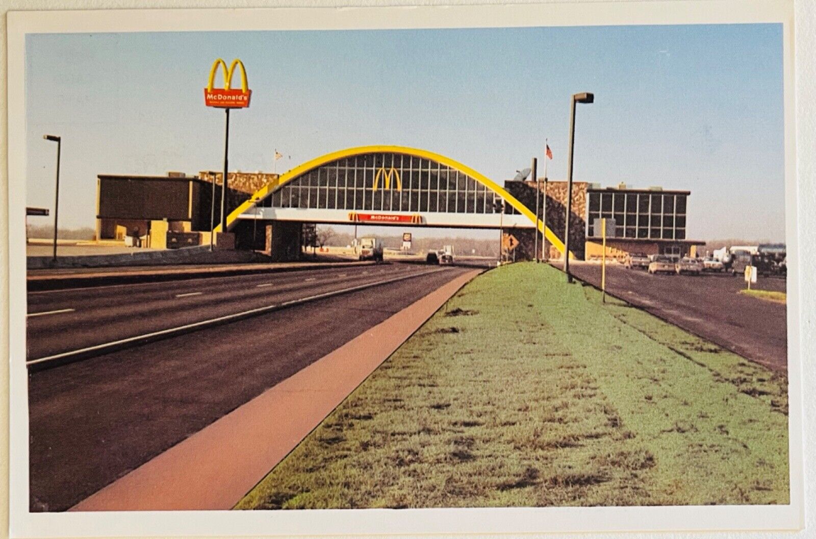 Vinita Oklahoma Worlds Largest McDonalds Turnpike Vintage 6x4 Postcard c1990