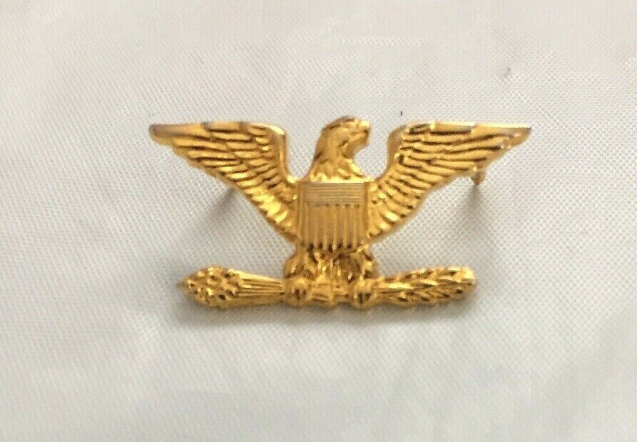 Vintage...American Eagle Shield, Wheat and Oats Pin...Military..Gold Tone V.H.B.