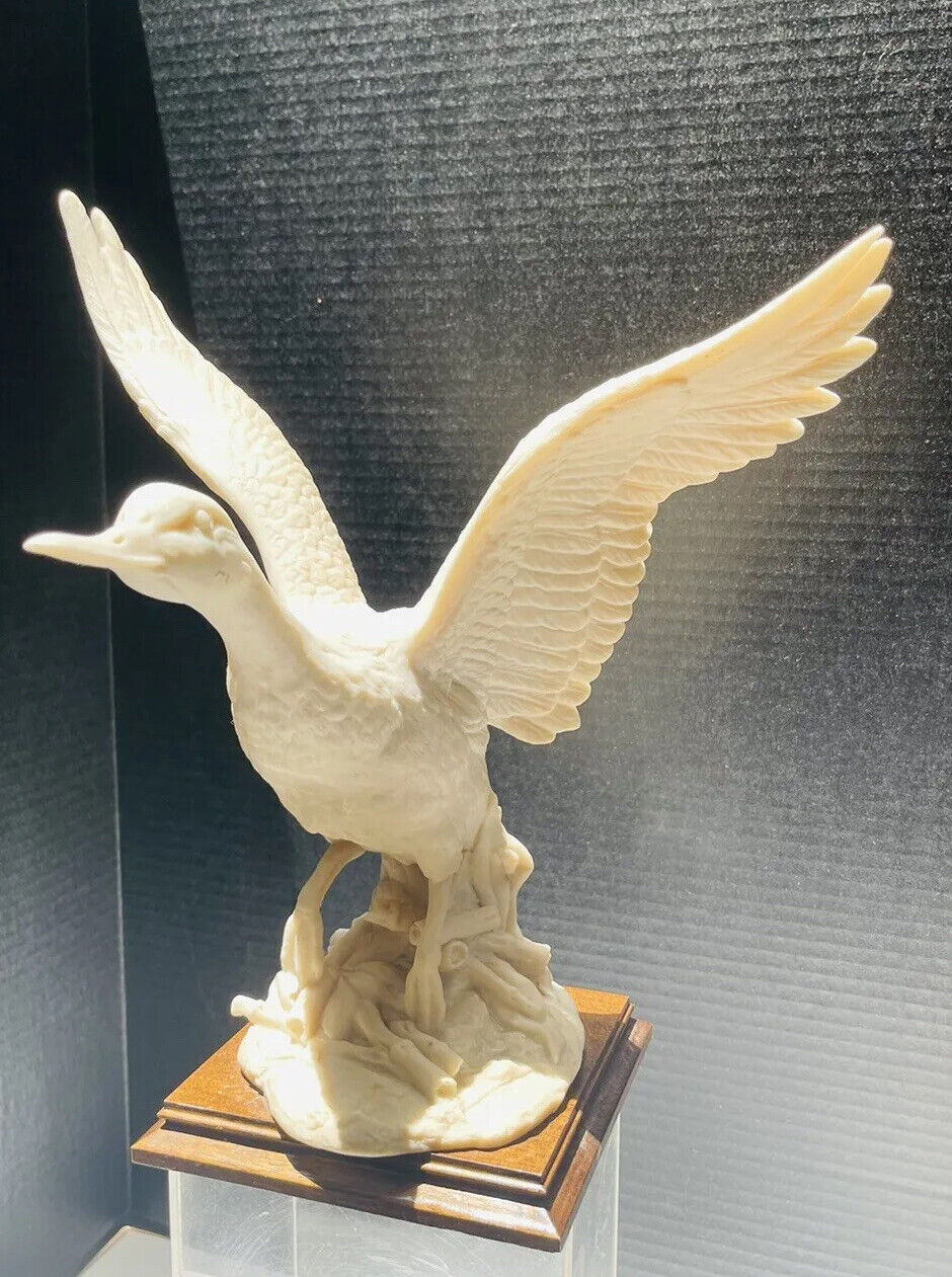 Giuseppe Ferrari Duck Landing Statue Signed Cold Cast Resin Figurine Italy Art