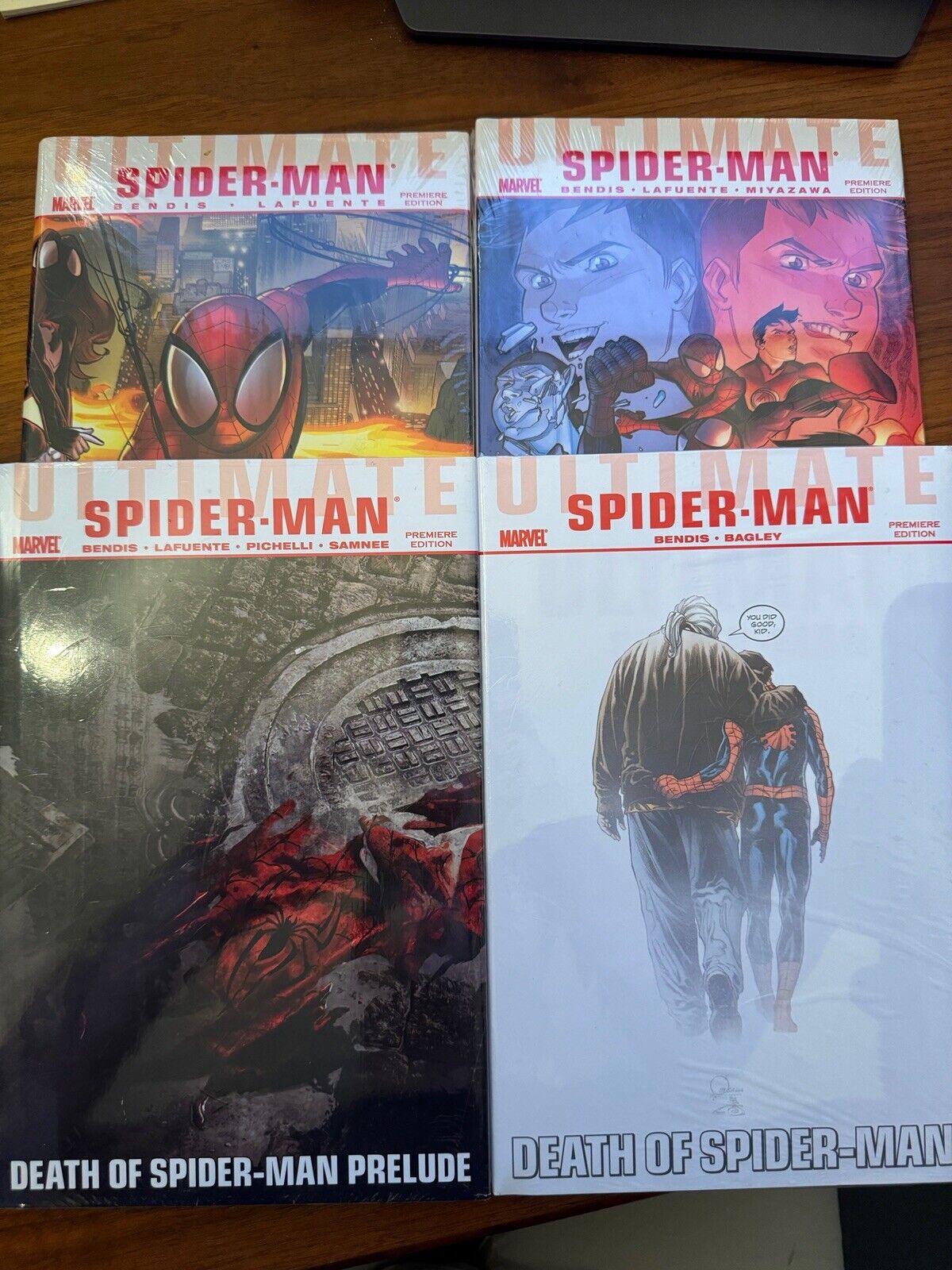 Ultimate Spider-Man Death of Spider-Man Premiere Hardcover Set Brand New Sealed
