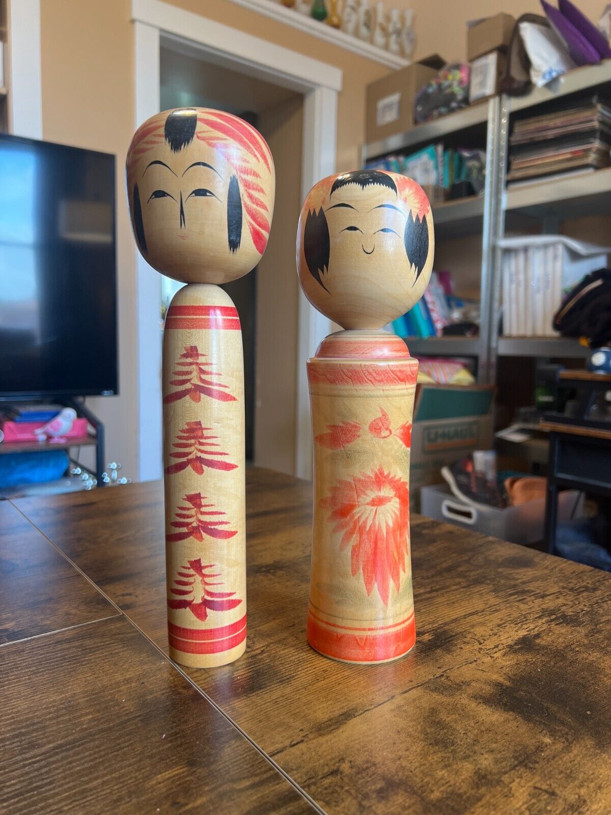 VTG Traditional Signed Japanese Kokeshi Dogwood Dolls, Pre-owned VG Condition.