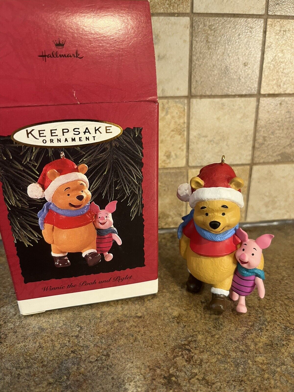 Hallmark Keepsake Ornament Winnie The Pooh And Piglet 1996 Edition In Box
