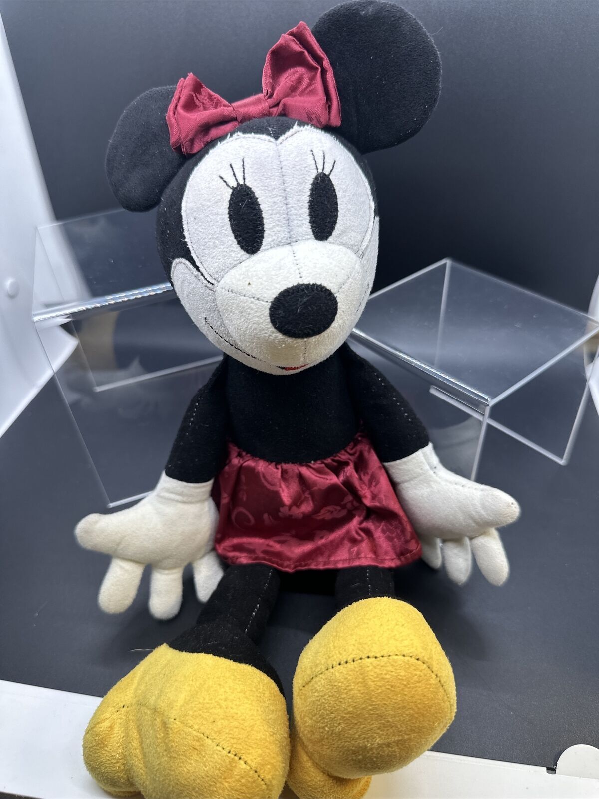 Disney Vintage Tokyo Minnie Mouse Resort Plush Stuffed Toy