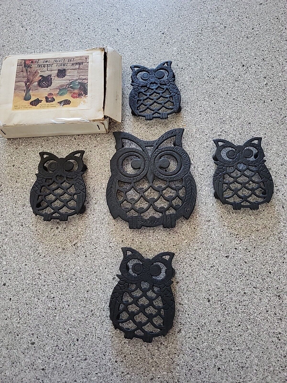 Cast Iron Owl Trivet Set of 5 Taiwan Footed Hot Plate Vintage