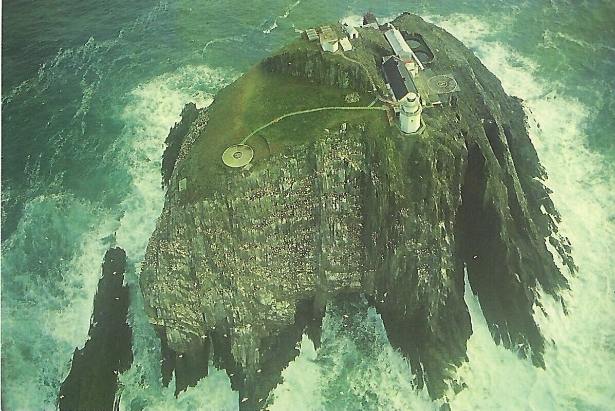 Bull Rock Lighthouse - County Cork, Ireland