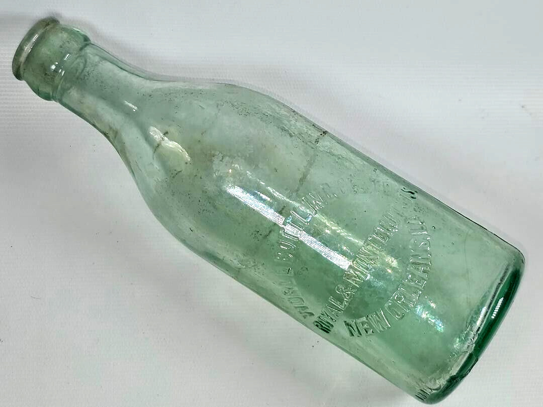 Early Crown Top WORLD BOTTLING Co LTD New Orleans LA. Bottle Aqua SS Soda