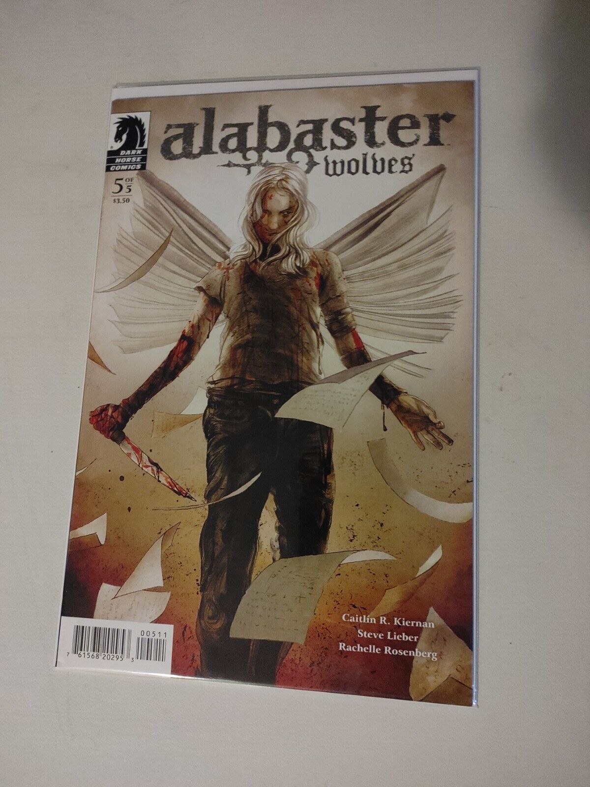 Alabaster Wolves #5 of 5 Dark Horse Comics 2012 (Z)