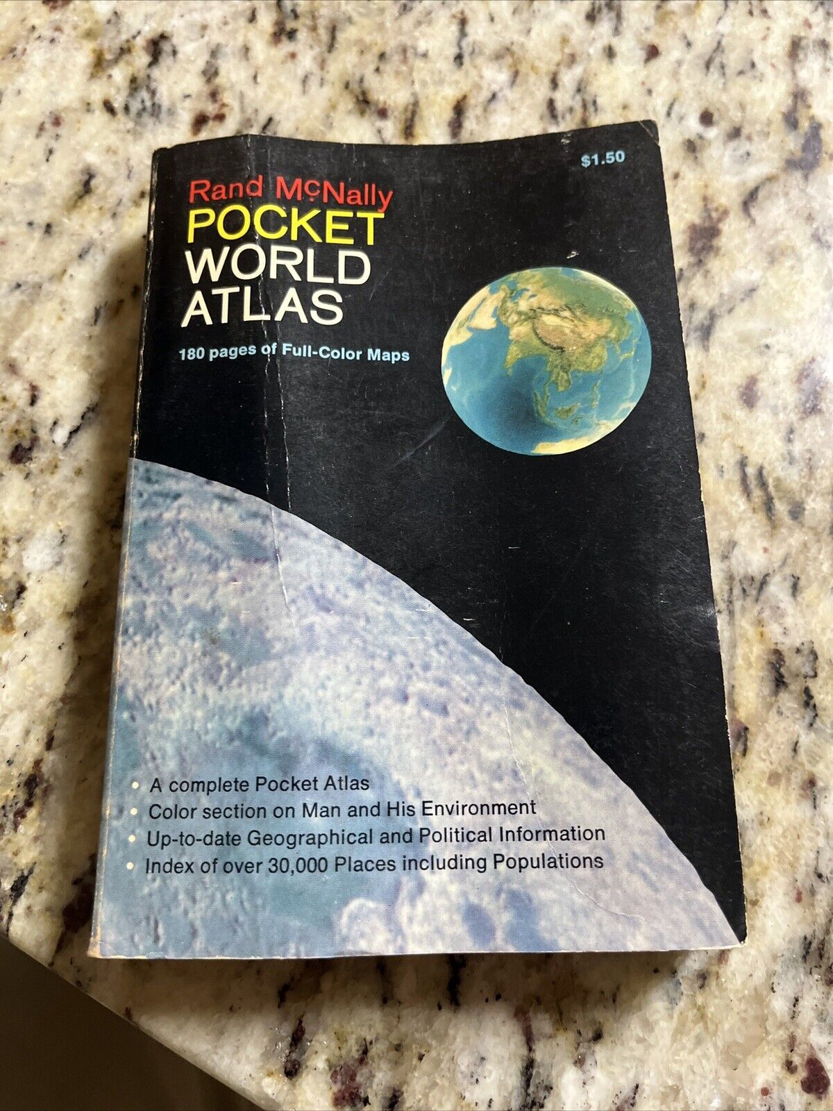 Vintage Rand McNally Pocket World Atlas 1970 Paperback
