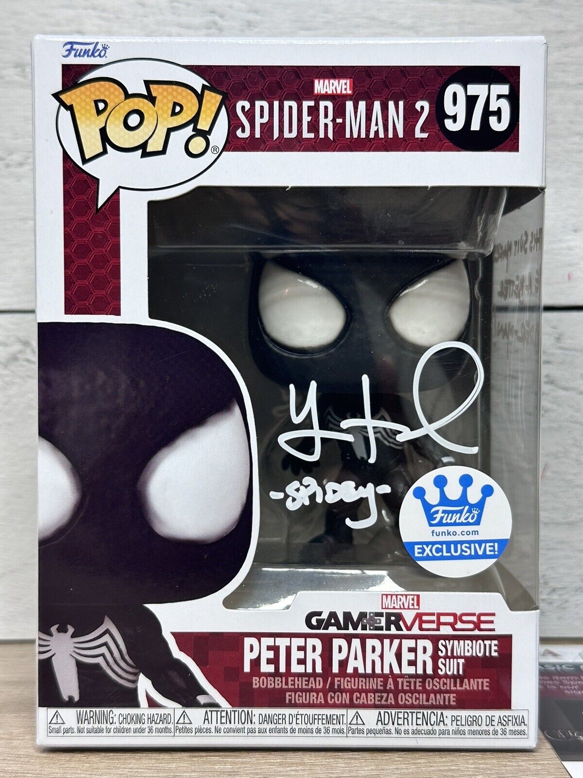 FUNKO POP PETER PARKER SYMBIOTE SUIT #975 SPIDER-MAN 2 YURI LOWENTHAL SIGNED 1