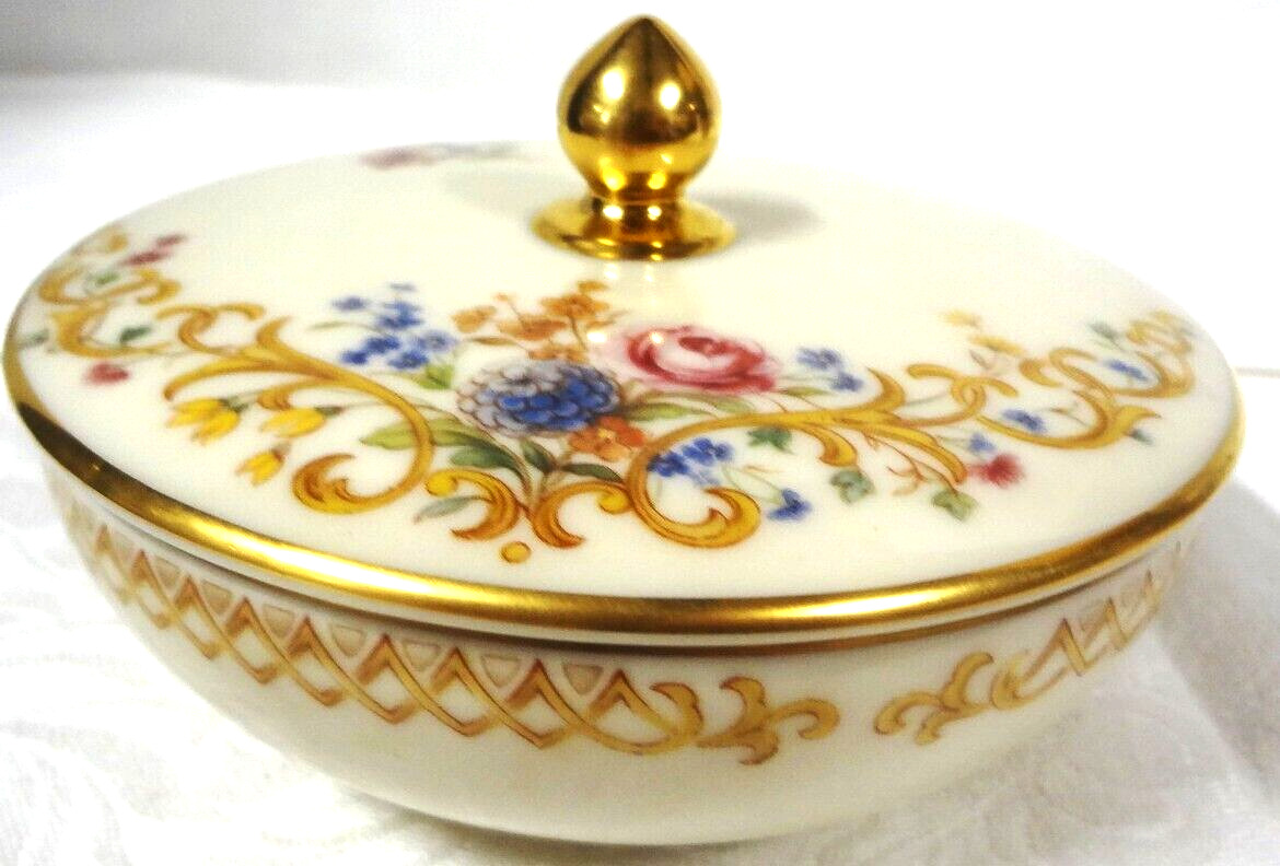 c1985-1989 LENOX QUEEN'S GARDEN pattern 24K hand painted gold LIDDED BOX - w/TAG