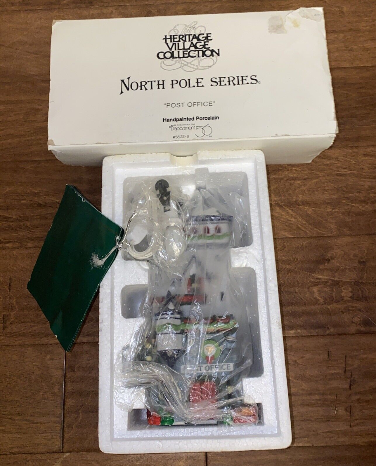 Dept 56 Heritage Village Collection North Pole Series-“ Post Office” #5623-5