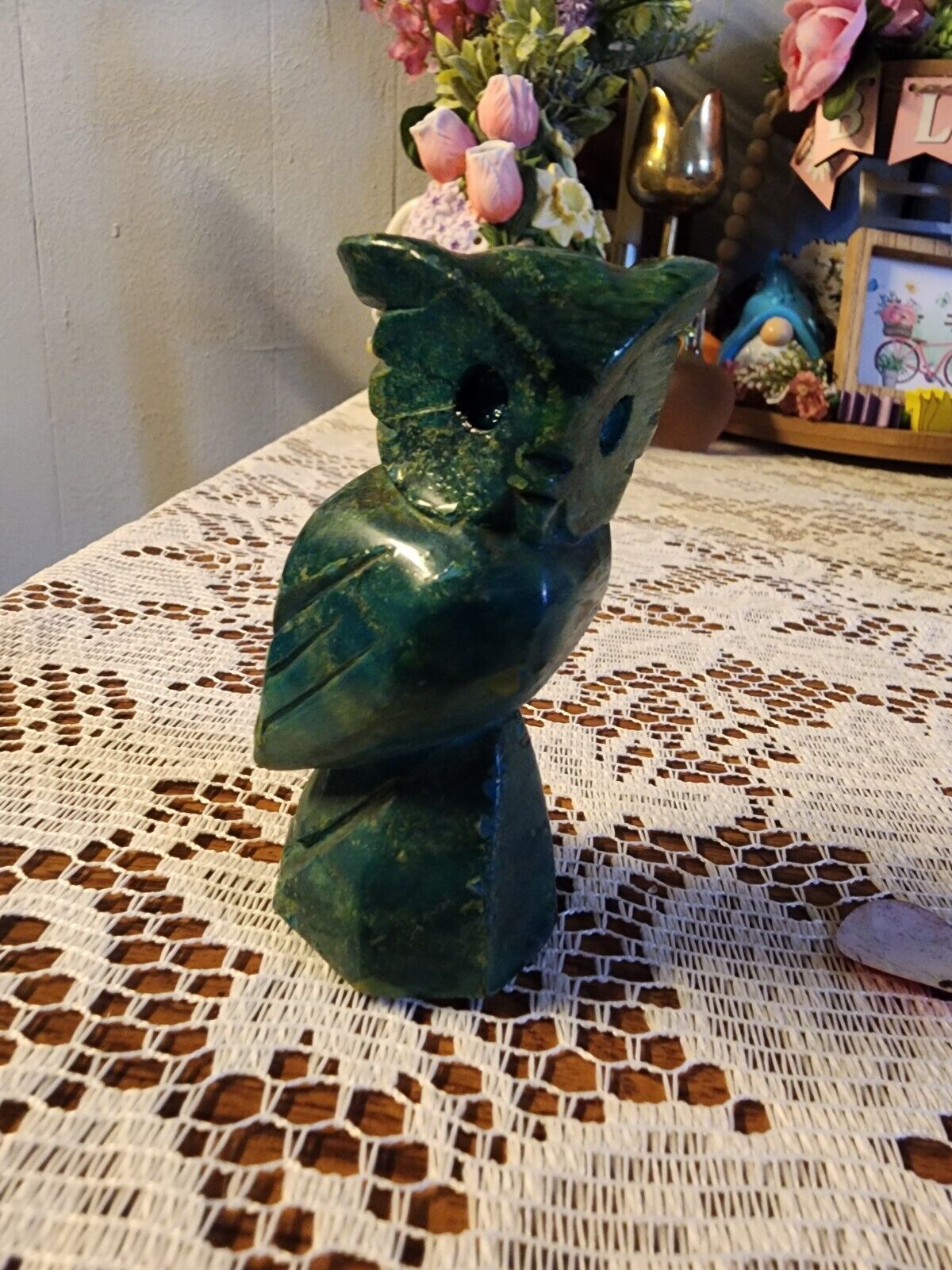 Vintage Green Jade Owl Sculpture