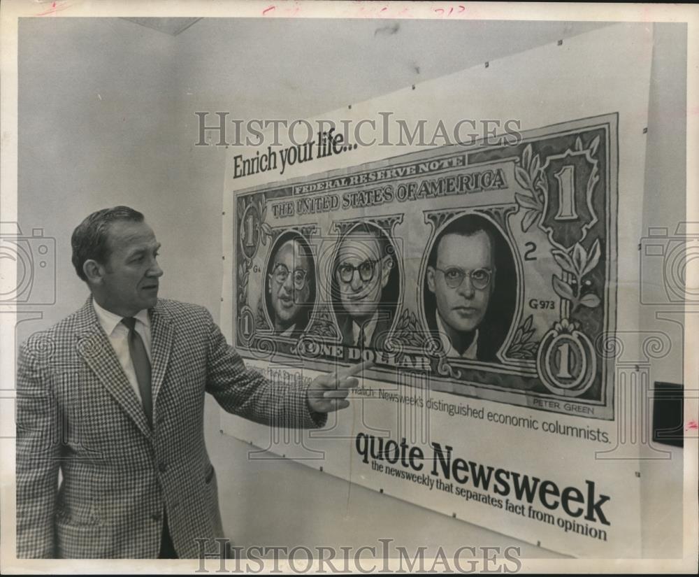 1970 Press Photo John Kiljan with advertising poster with counterfeit currency