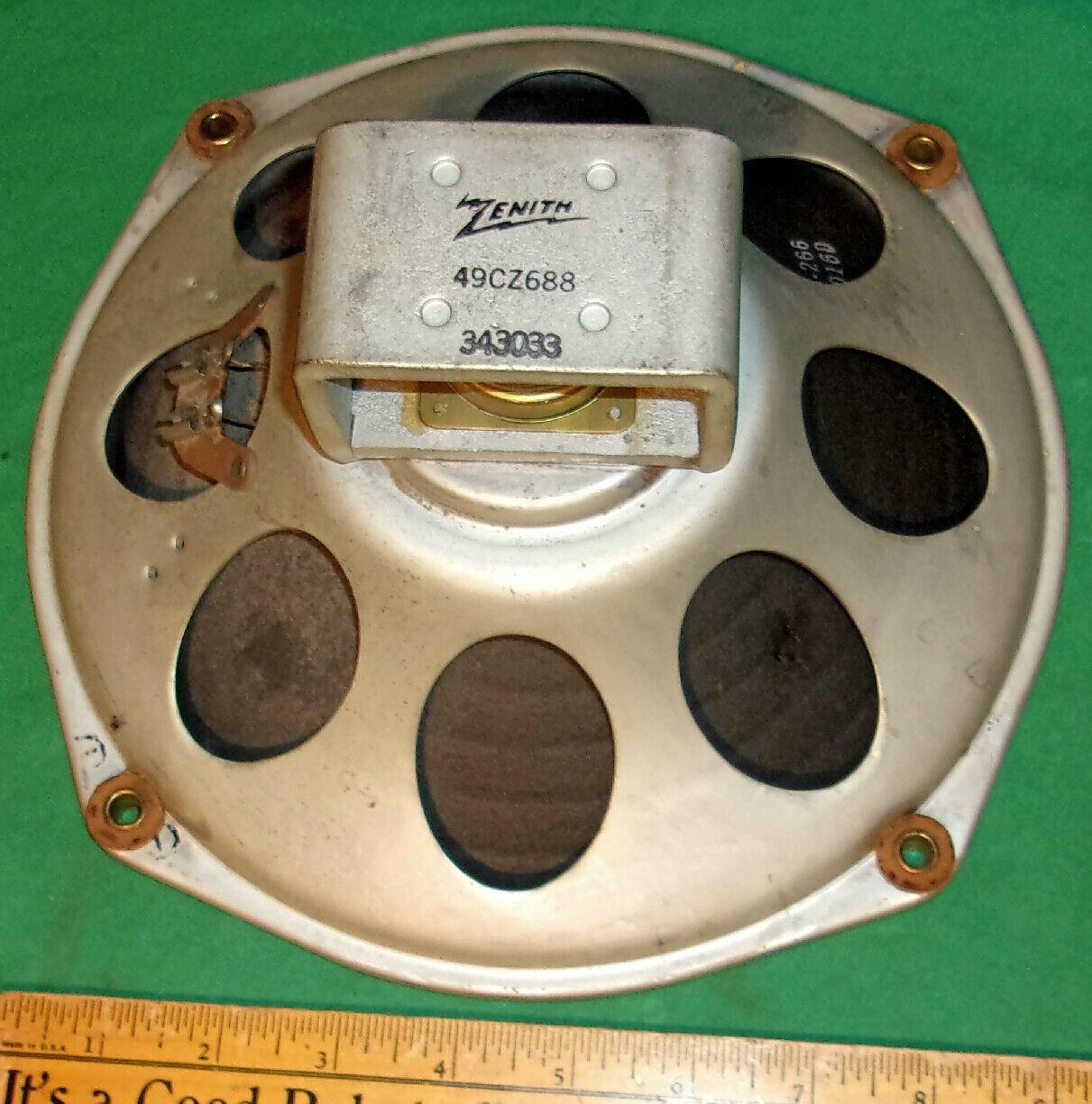 Vintage Zenith Speaker 9 1/2 Inches type 49CZ688 (1950) Clean Working