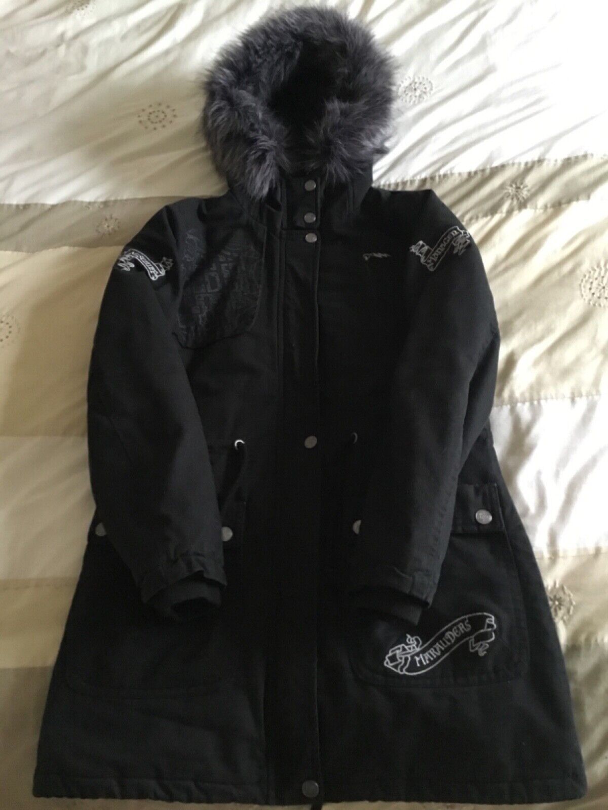 HARRY POTTER WARM WINTER BLACK ICONIC “TOP QUALITY COAT” **(NOT USED VERY MUCH)*