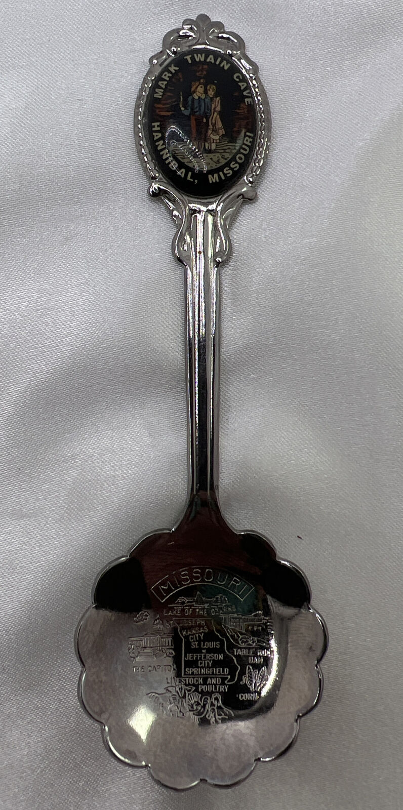 Vintage Mark Twain Cave Hannibal Missouri Souvenir Spoon US Collectible