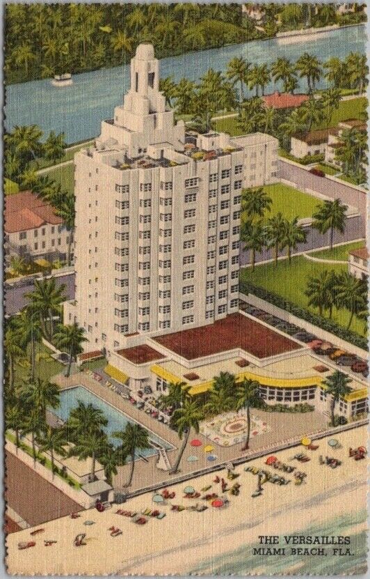 Miami Beach, Florida Postcard VERSAILLES HOTEL Artist\'s View Curteich Linen 1948