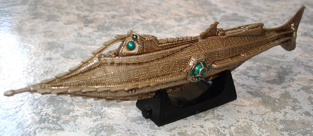 20,000 Leagues Under the Sea NAUTILUS - RESIN MODEL - HAND MADE 