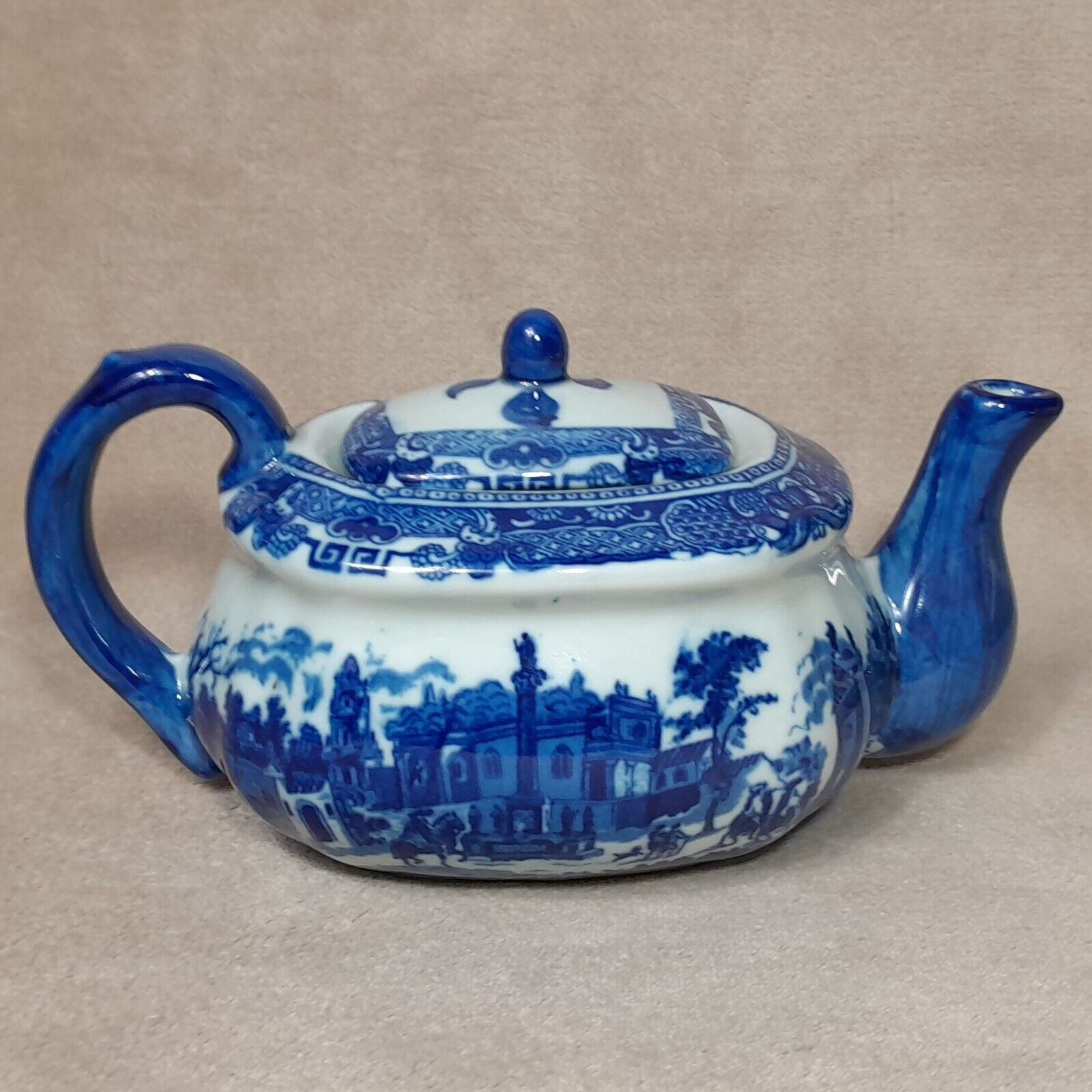 Victoria Ware Ironstone Tea Pot Flow Blue On White Large 10\