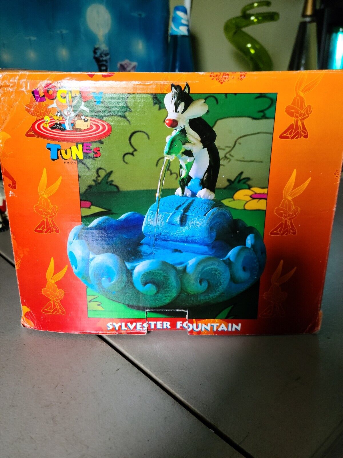 Looney Tunes Sylvester Water Fountain 1997 Rare