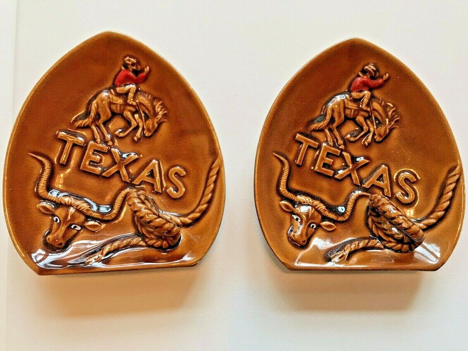 c.1950\'s Vintage Pair Texas Souvenirs Made in Japan Ashtrays/Bookends/Coin Dish?