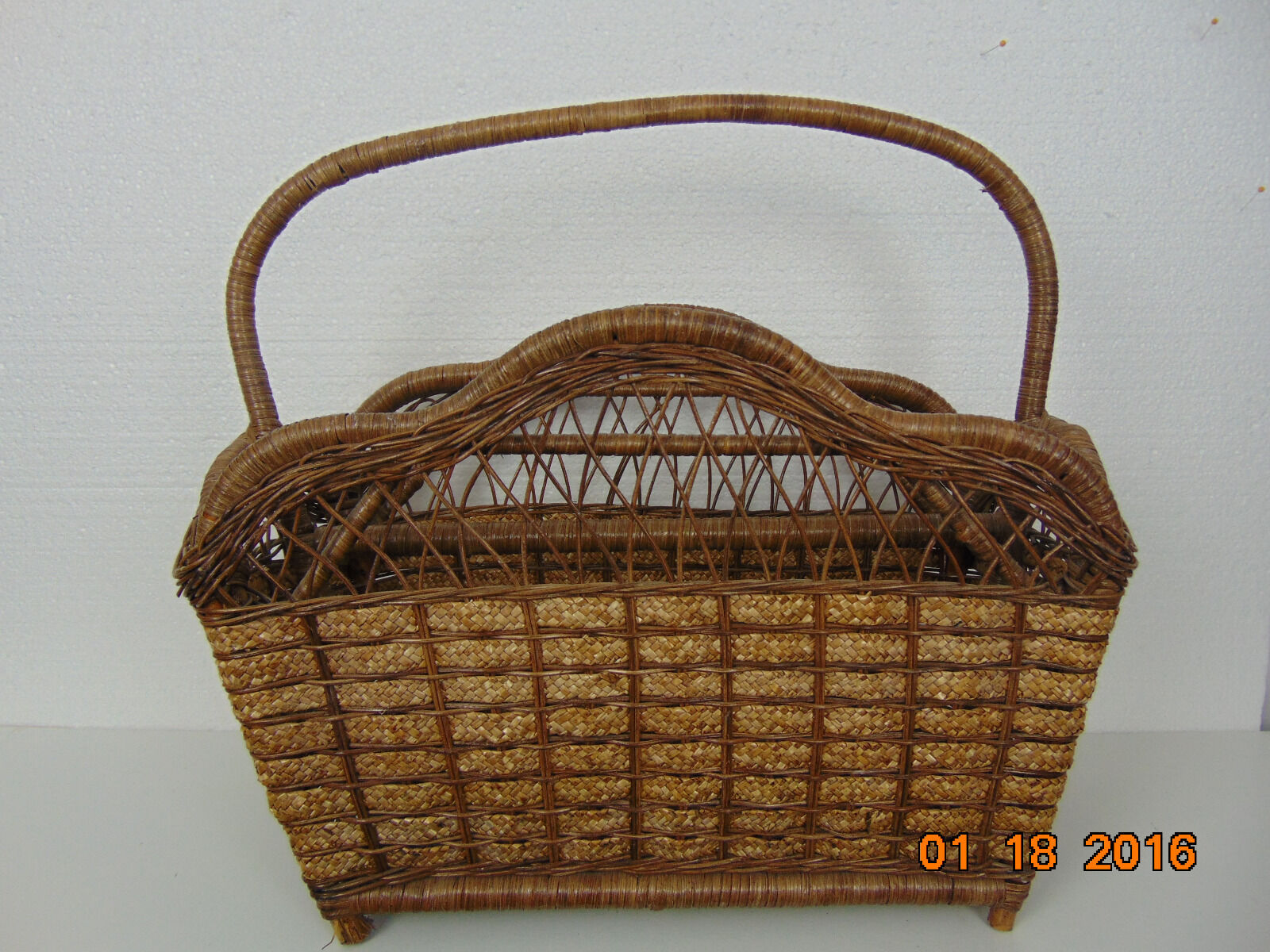 Antique Vintage Large Wicker Basket Tote Magazine Rack Carrier Footed