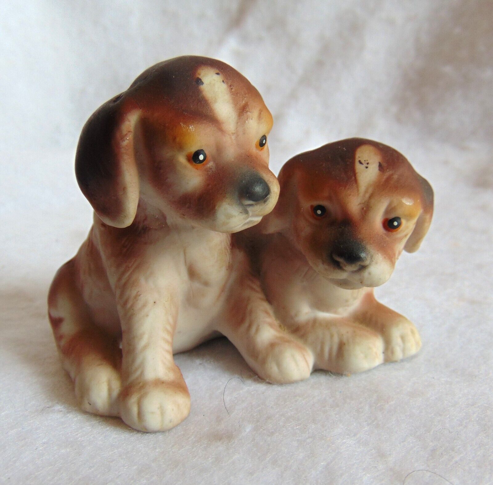 Vintage UOGC Bisque Porcelain Puppy Dogs Figurine Taiwan 3\