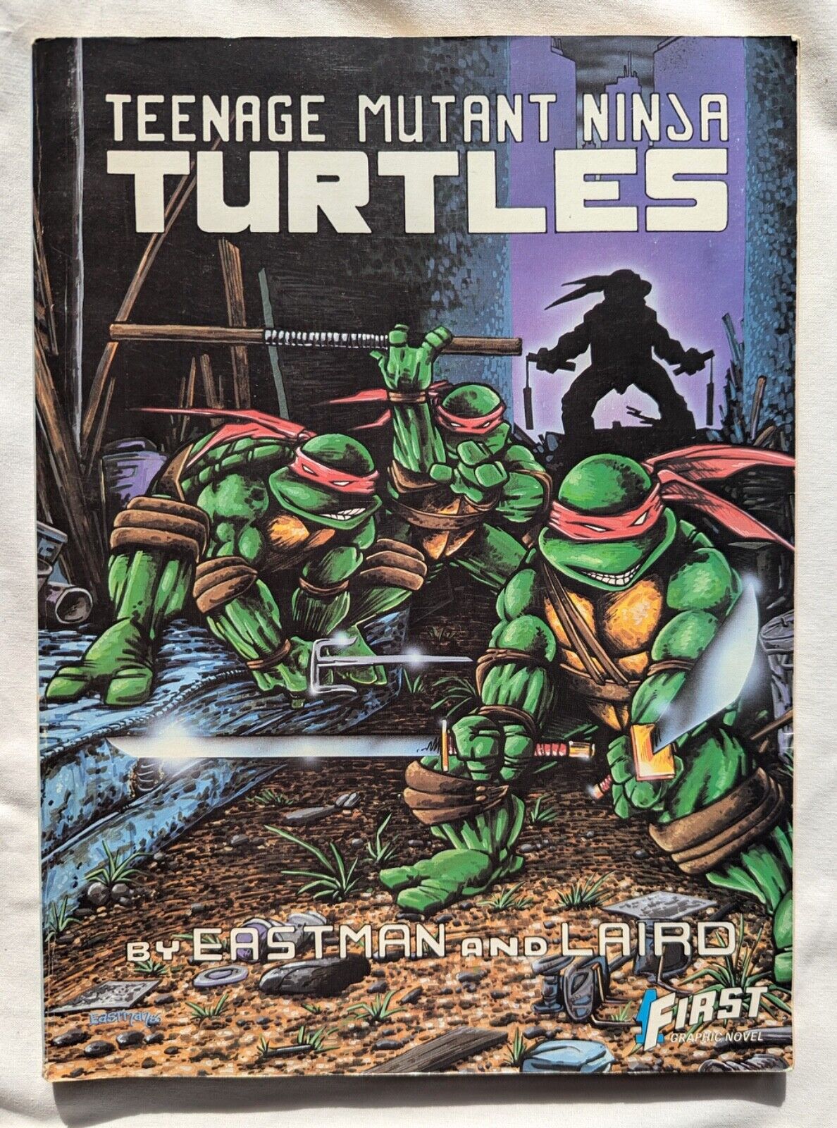 Softcover Teenage Mutant Ninja Turtles Bk 1 TMNT 5TH Printing 1986 First Pub