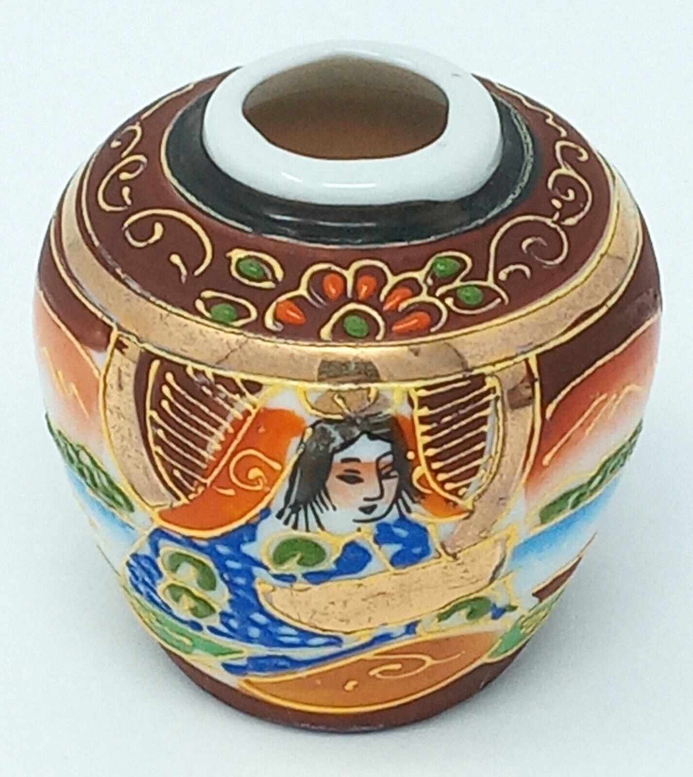 Satsuma Moriage Hand Painted Enamel mini Vase or Ginger Jar Japan vintage 2.25\