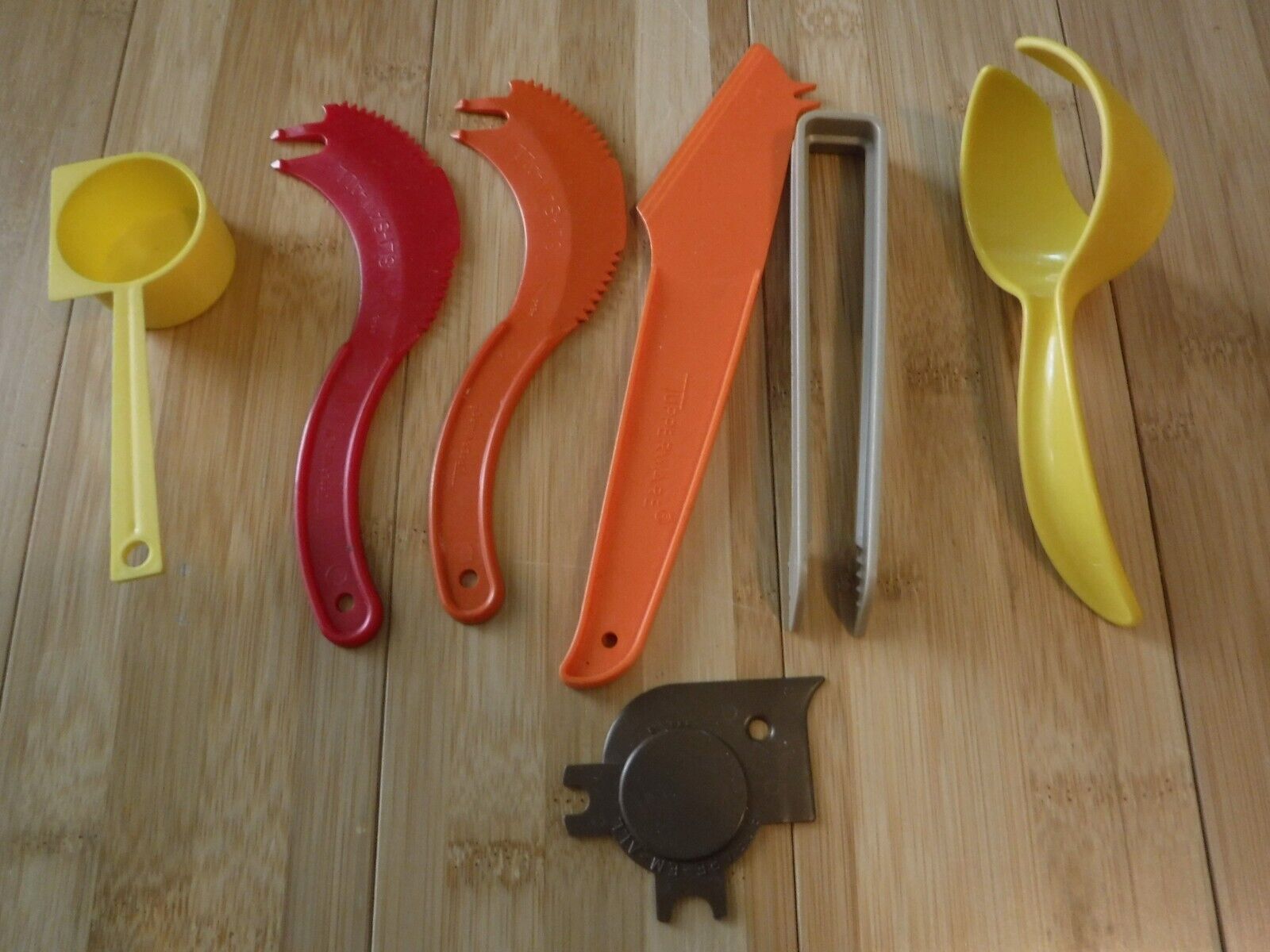 Vintage Tupperware utensils gadgets tongs scrape-em all hard boiled egg scoop 