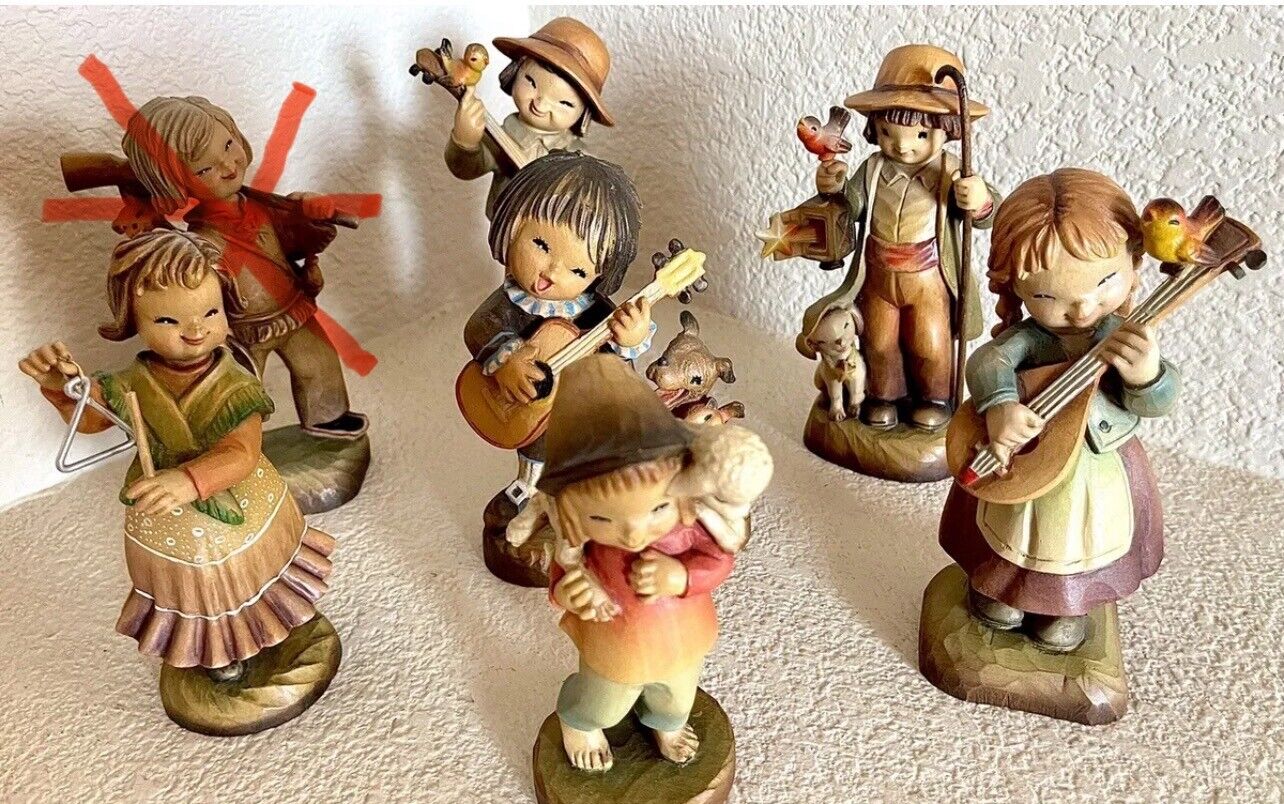 Lot 6 ANRI Large Vintage Figurines 6 Inch Fernandez Italy Wood Collection