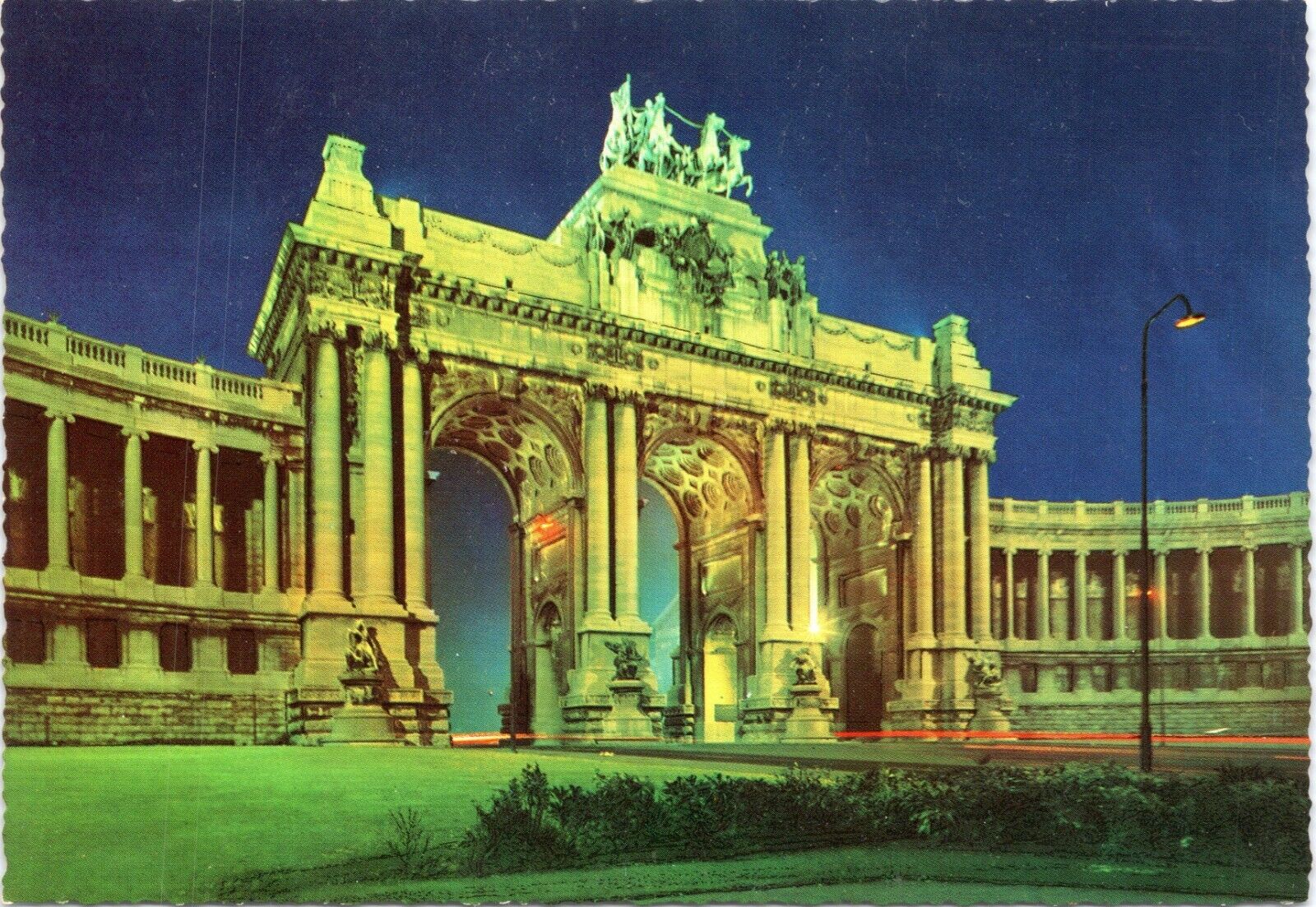 postcard Belgium Brussels - The Arch of the Fiftieth Anniversary\'s Palace