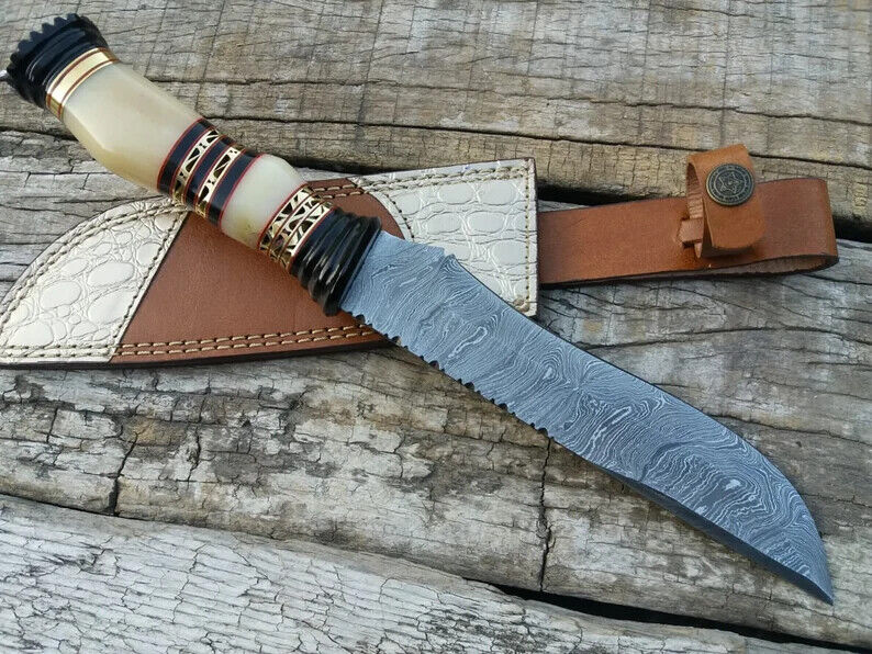 Damascus steel fancy handmade hunting knife. Beautiful handle assembled