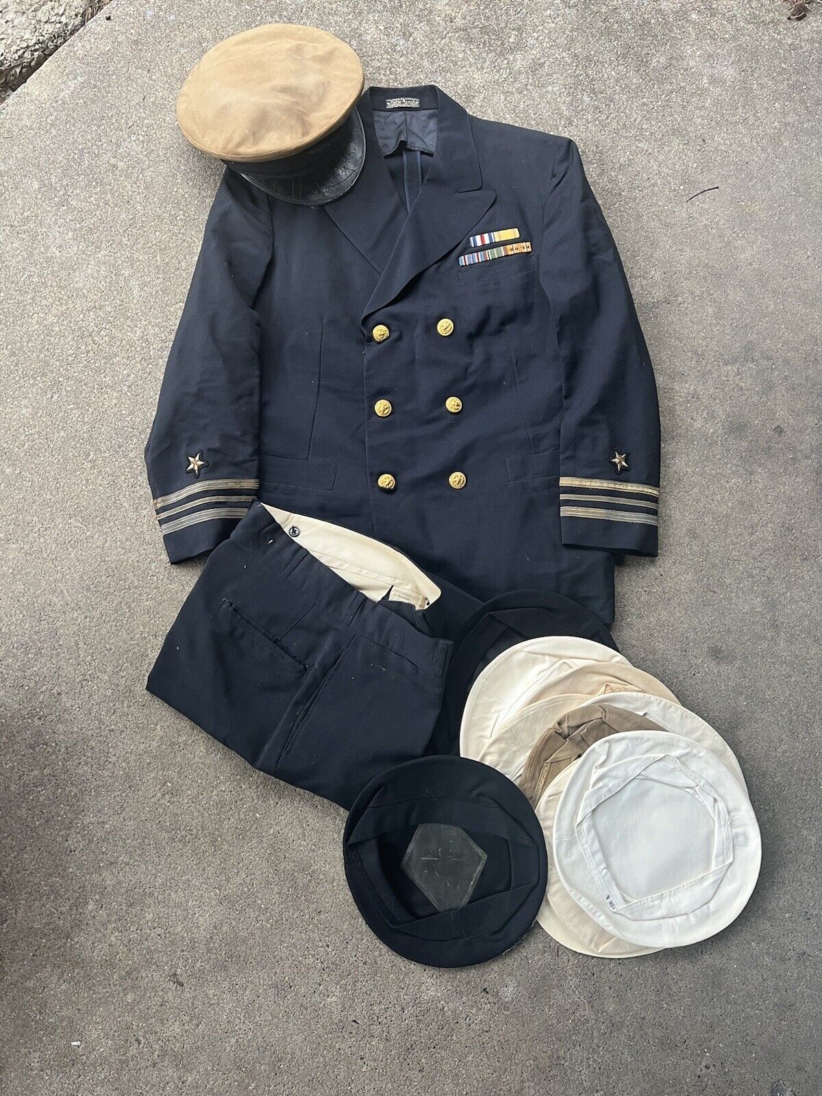 WW2 US Naval Officers Uniform Grouping Identified (U658